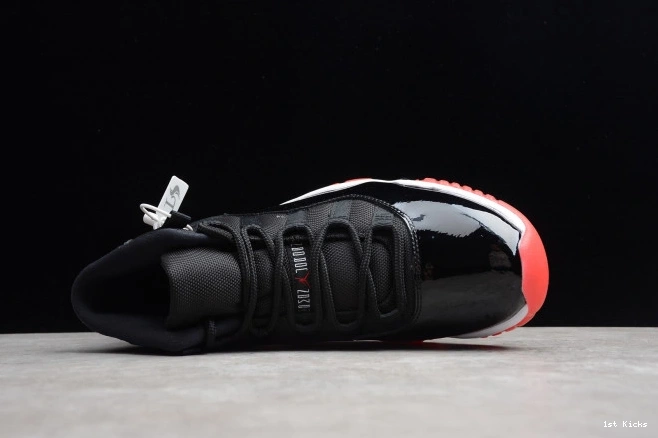 1st Kicks Shoes 11 (2012) 378037-010 Bred Air Jordan Retro 0723
